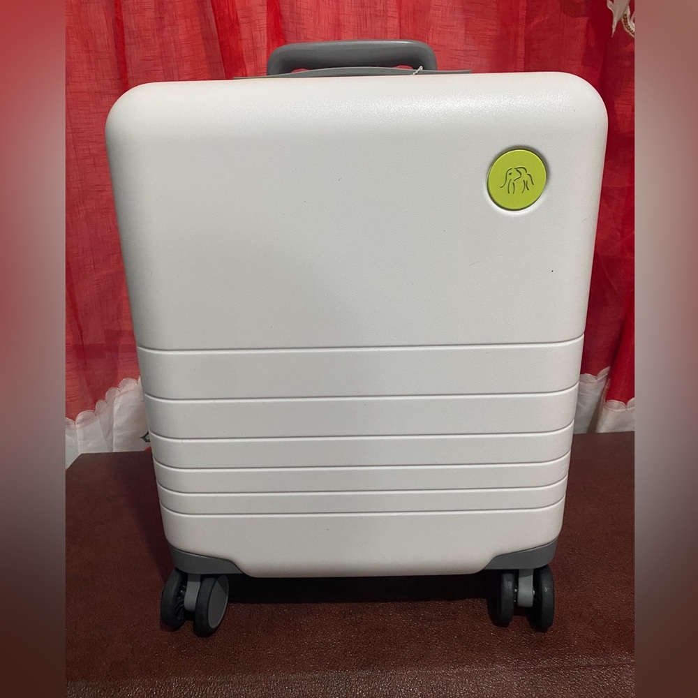 Drunk Elephant Monos Mini Luggage